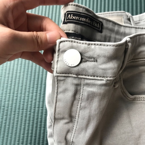 Brand new abercrombie and fitch Jeans - Picture 5 of 5
